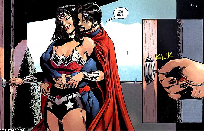 Superman Wonder Woman embrace