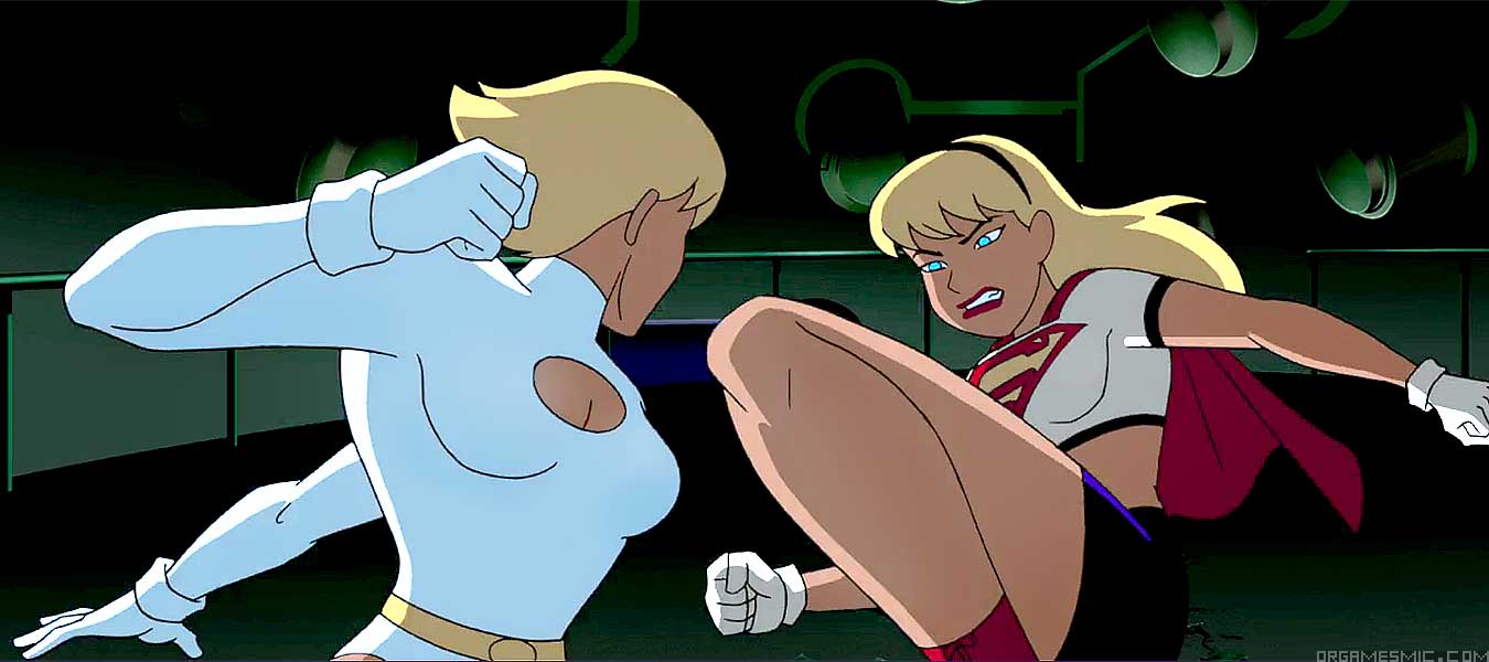 Power Girl vs Supergirl